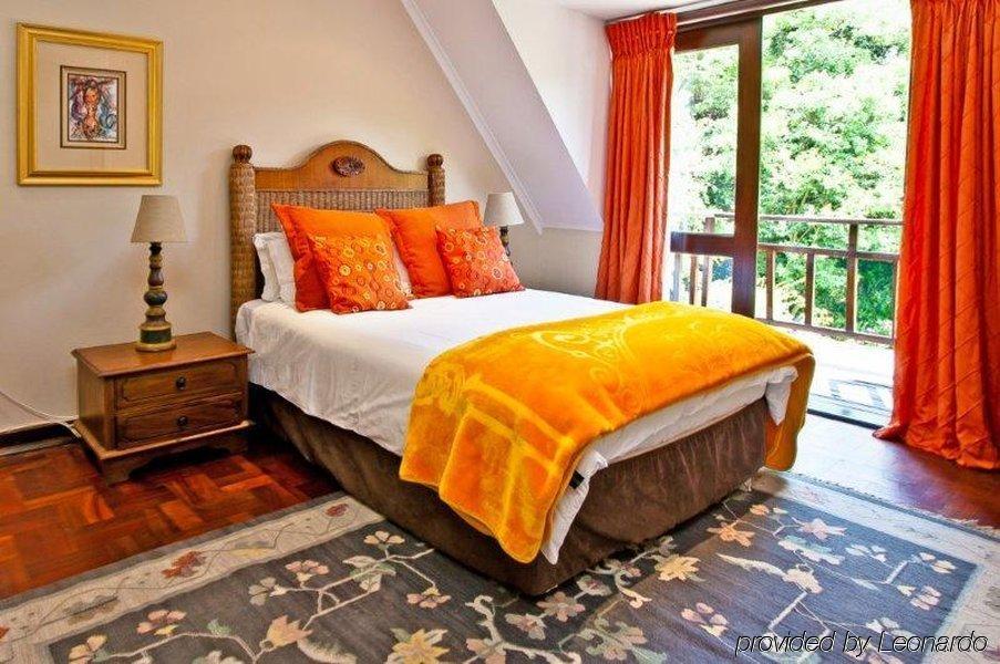 No66 Sandton Lodge ヨハネスブルグ 部屋 写真
