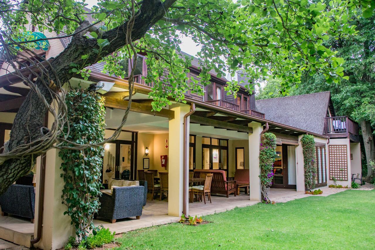 No66 Sandton Lodge ヨハネスブルグ エクステリア 写真