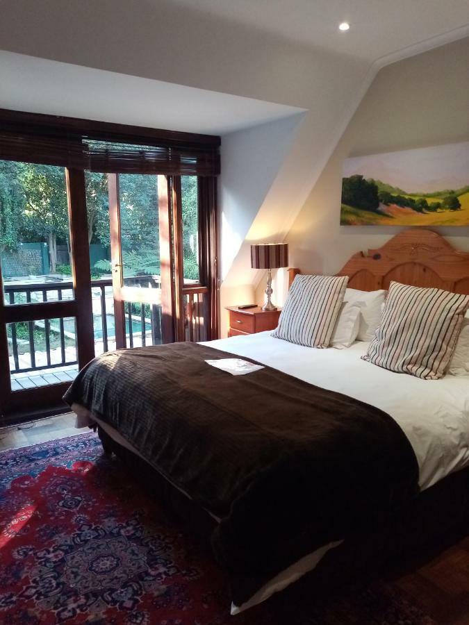 No66 Sandton Lodge ヨハネスブルグ エクステリア 写真